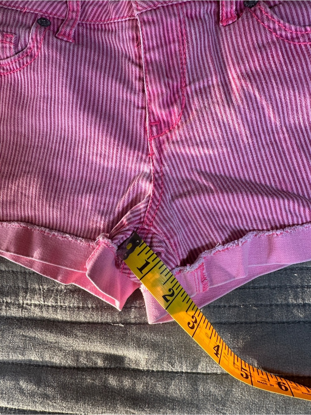Vintage Y2K Aéropostale Pink Striped Low Rise Micro Denim Shorts Size 5/6 - Picture 13 of 13